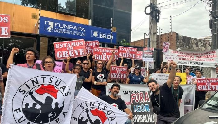 Servidores do Suas e da educação realizam protesto unificado em Belém contra retirada de direitos