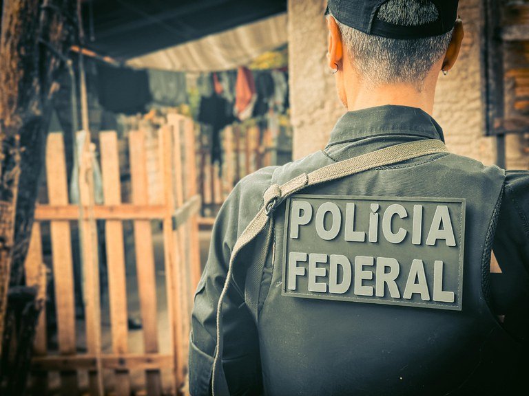 Operação Purgare mira grupo suspeito de tráfico interestadual de drogas e lavagem de dinheiro no Acre