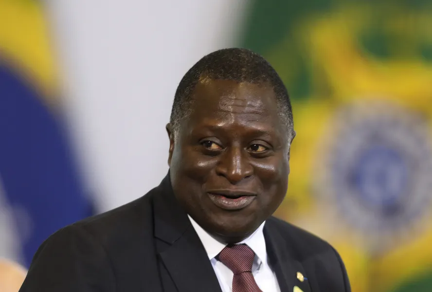 hélio roraima título