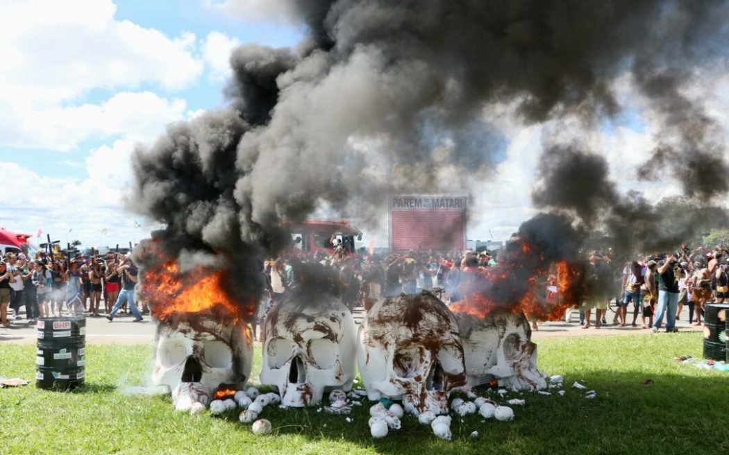 Indígenas cobram as demarcações -Foto: Divulgação/@richard_wera_mirim/APIB.
