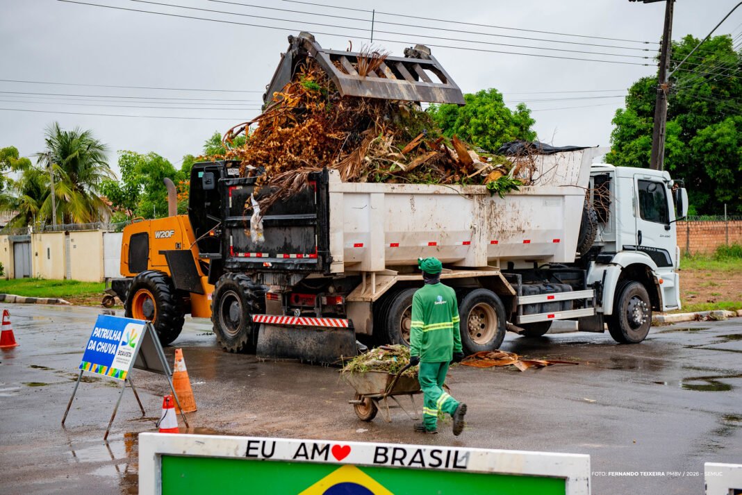 Em alerta laranja, Boa Vista amplia mutirões de limpeza para reduzir impactos das chuvas
