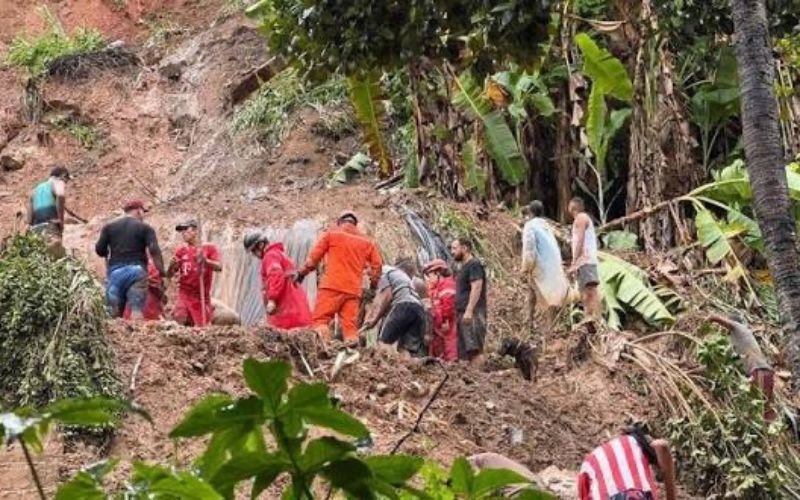 Temporal severo causou deslizamentos em áreas urbanas de Pernambuco - Foto: Governo de PE.