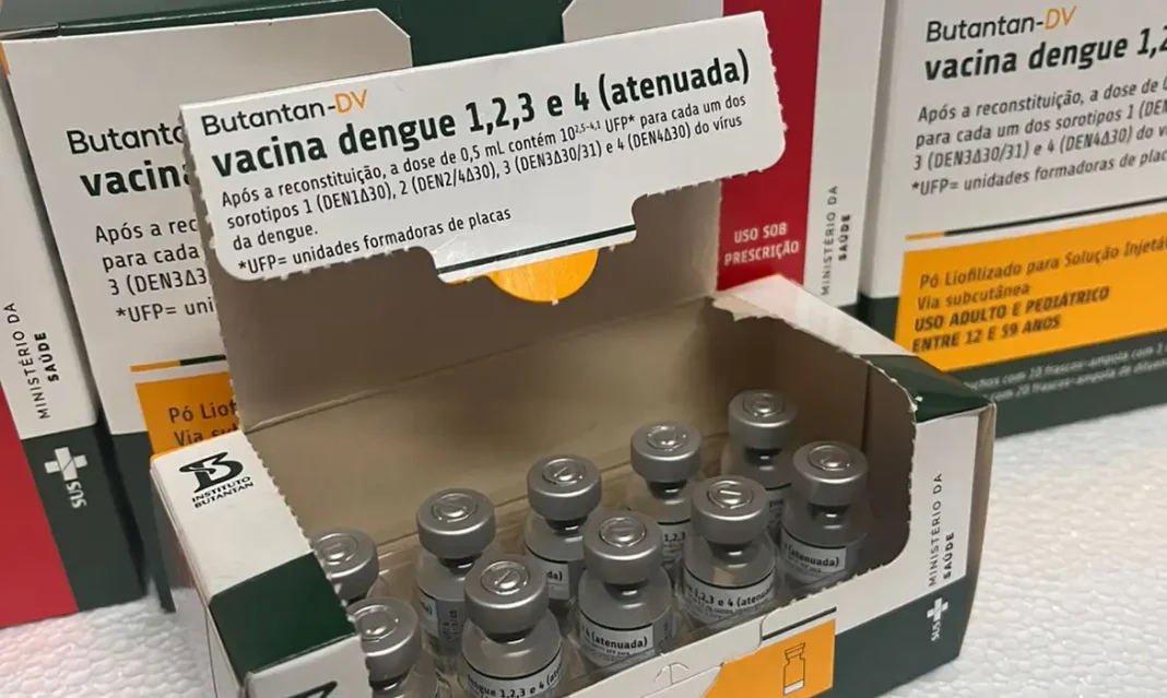 Governo suspende vacina da dengue do Butantan após mortes de pessoas imunizadas